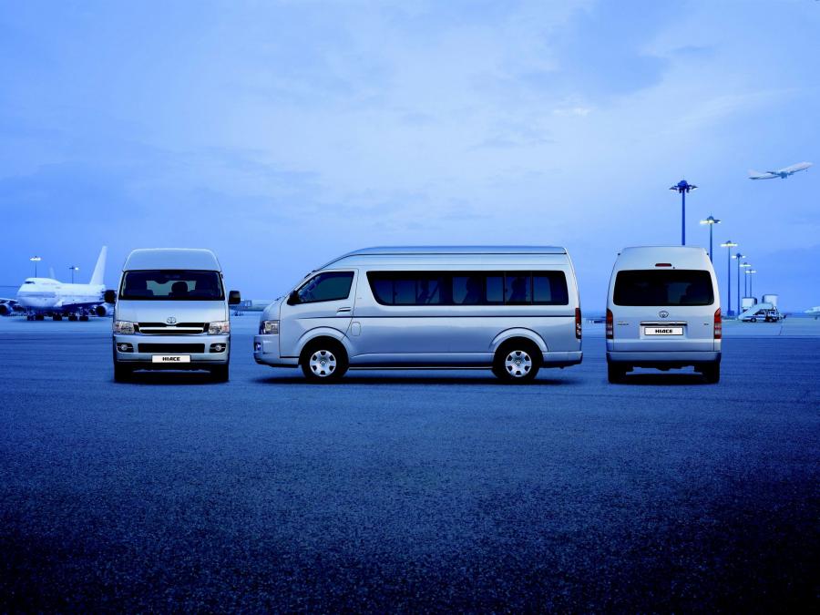  Toyota Hiace Combi High Roof 2004 года  (фото 10 из 10)